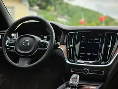 2022 Volvo S60 B4 Luxury — фото 14
