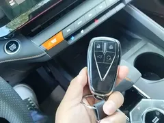 2022 Changan UNI-V 1.5T Premium — фото 9