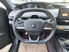 2022 Changan UNI-V 1.5T Premium — фото 11