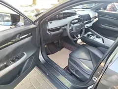 2022 Changan UNI-V 1.5T Premium — фото 16