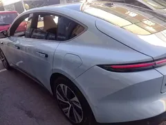2022 Nio ET5 75kWh, синий — фото 5