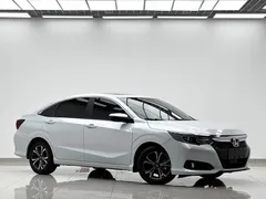 2022 Honda Crider 180Turbo CVT Luxury, белый — фото 3