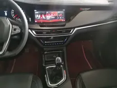 2022 Changan CS35 PLUS 1.6L MT Luxury, белый — фото 13