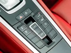 2022 Porsche 718 Boxster 2.0T — фото 13