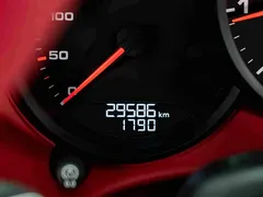 2022 Porsche 718 Boxster 2.0T — фото 17