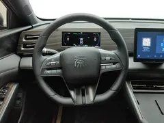 2024 BYD Qin L PHEV 80km Leading — фото 15