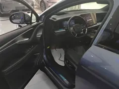 2024 BYD Sea Lion 07 EV 610 Zhihang — фото 16