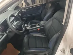 2021 Geely Emgrand GL UP 1.4T CVT, белый — фото 15