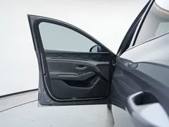 2024 BYD Qin L PHEV 80km Exceed — фото 18