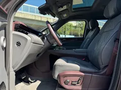 2024 Zeekr 009 7-seat 4WD 108kWh — фото 8