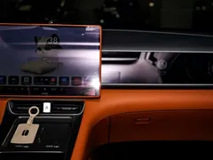 2026 Aito M7 EREV Ultra 4WD 5-seat 192-line Lidar, синий — фото 30