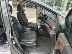 2022 Honda Odyssey 2.0L e:HEV, синий — фото 18