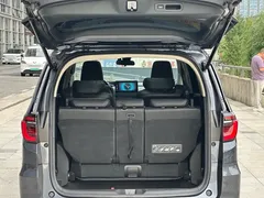 2022 Honda Odyssey 2.0L e:HEV, синий — фото 24