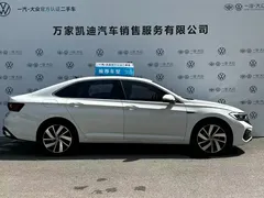 2023 Volkswagen Sagitar 300TSI DSG, белый — фото 4