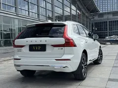 2022 Volvo XC60 4WD Luxury, белый — фото 5