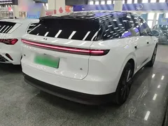 2025 Li Auto i6 4WD Standard, белый — фото 7