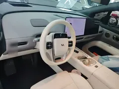 2025 Li Auto i6 4WD Standard, белый — фото 10