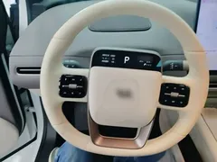 2025 Li Auto i6 4WD Standard, белый — фото 11