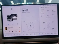 2025 Li Auto i6 4WD Standard, белый — фото 12