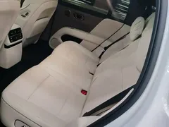 2025 Li Auto i6 4WD Standard, белый — фото 17