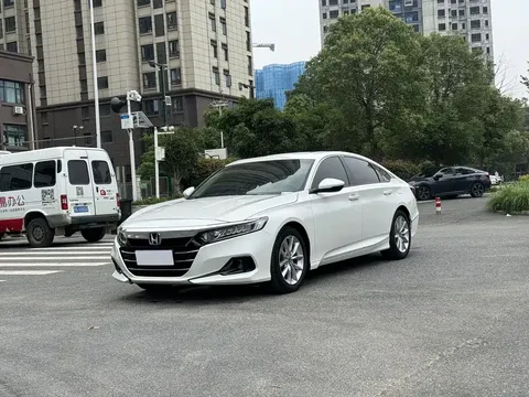 2022 Honda Accord 260TURBO Luxury