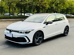2021 Volkswagen Golf 280TSI DSG R-Line, белый — фото 3