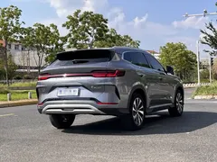 2023 BYD Song PLUS DM-i PHEV 110km Flagship Champion — фото 13