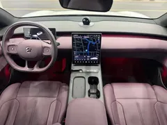 2022 Nio ET5 75kWh, белый — фото 11