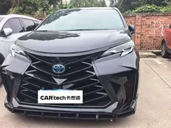 2023 Toyota Sienna 2.5L Hybrid Comfort, чёрный — фото 2