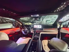 2023 Toyota Sienna 2.5L Hybrid Comfort, чёрный — фото 5
