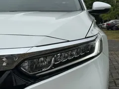 2018 Honda Accord 260TURBO Elite, белый — фото 12