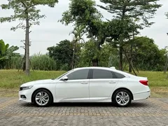 2018 Honda Accord 260TURBO Elite, белый — фото 18