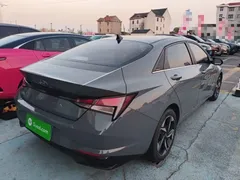 2022 Hyundai Elantra 1.5L CVT GLX Elite — фото 7