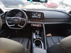2022 Hyundai Elantra 1.5L CVT GLX Elite — фото 10