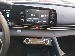 2022 Hyundai Elantra 1.5L CVT GLX Elite — фото 13