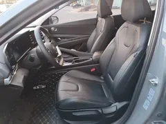 2022 Hyundai Elantra 1.5L CVT GLX Elite — фото 15