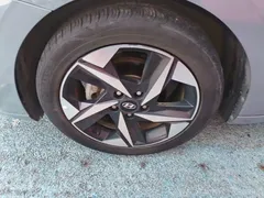2022 Hyundai Elantra 1.5L CVT GLX Elite — фото 23