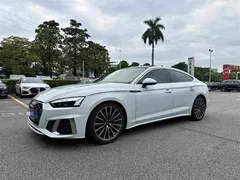 2023 Audi A5 Sportback 40 TFSI quattro Luxury Dynamic, белый — фото 2