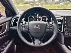 2020 Honda UR-V 370TURBO 4WD Premium — фото 7