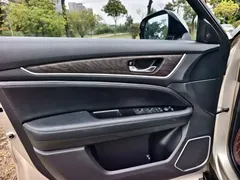 2020 Honda UR-V 370TURBO 4WD Premium — фото 12