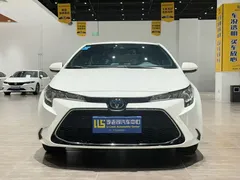 2022 Toyota Levin Hybrid 1.8H E-CVT Luxury, белый — фото 2