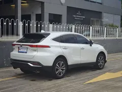 2023 Toyota Harrier Hybrid 2.5L CVT 4WD Luxury, белый — фото 6