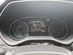2023 Toyota Harrier Hybrid 2.5L CVT 4WD Luxury, белый — фото 9