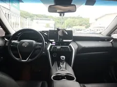 2023 Toyota Harrier Hybrid 2.5L CVT 4WD Luxury, белый — фото 12