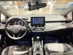 2022 Toyota Levin Hybrid 1.8H E-CVT Luxury, белый — фото 5