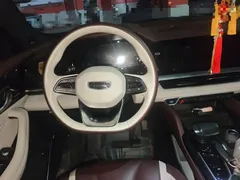 2021 Geely Monjaro 2.0TD DCT 2WD EVO Premium, белый — фото 3
