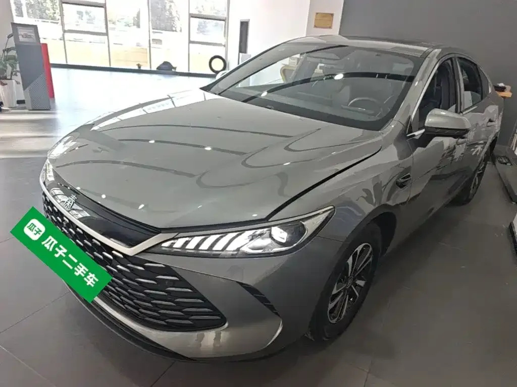 2025 BYD Qin PLUS DM-i PHEV 120KM