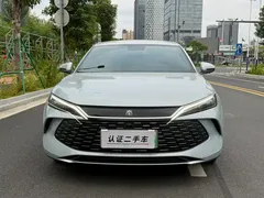 2024 BYD Qin L PHEV 80km Leading — фото 2