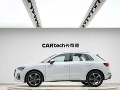 2021 Audi Q3 35 TFSI Fashion Sport, белый — фото 2