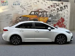 2022 Toyota Levin 185T CVT Sport, белый — фото 7